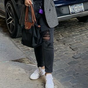 Black ripped mom jeans!